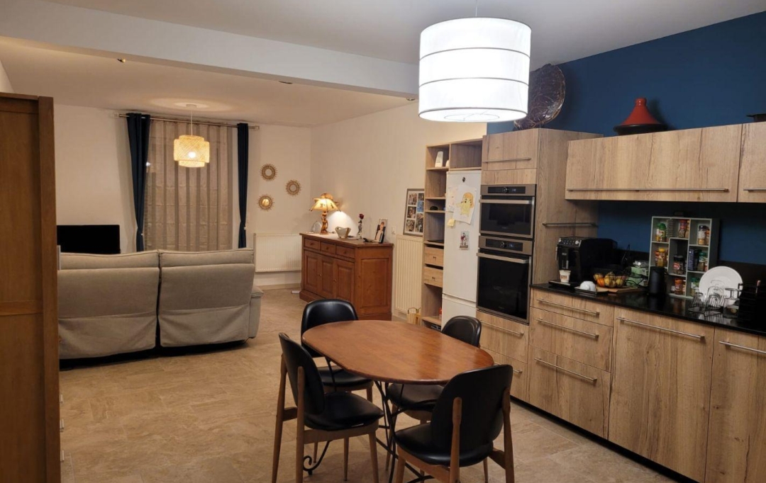 ESPACES IMMOBILIER : Appartement | VALS-LES-BAINS (07600) | 60 m2 | 149 000 € 