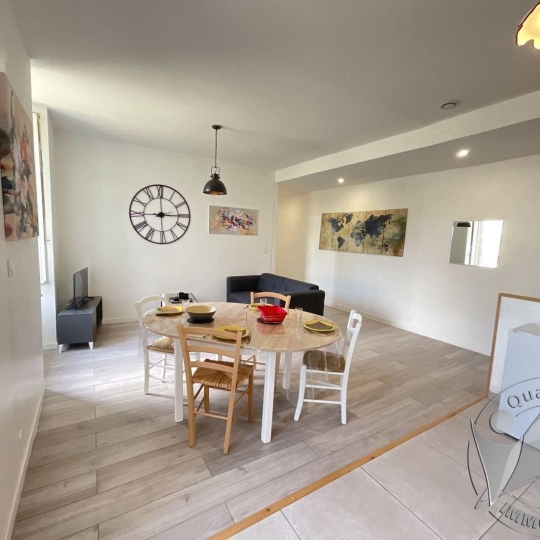  ESPACES IMMOBILIER : Apartment | VALS-LES-BAINS (07600) | 63 m2 | 420 € 