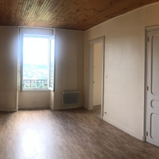  ESPACES IMMOBILIER : Appartement | AUBENAS (07200) | 55 m2 | 60 000 € 