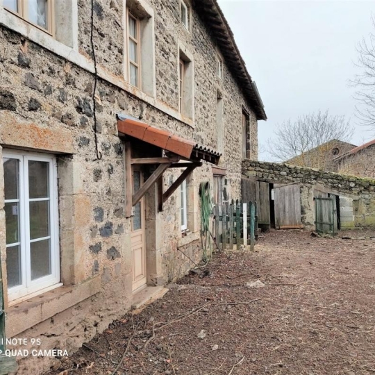  ESPACES IMMOBILIER : Maison / Villa | CAYRES (43510) | 320 m2 | 128 400 € 