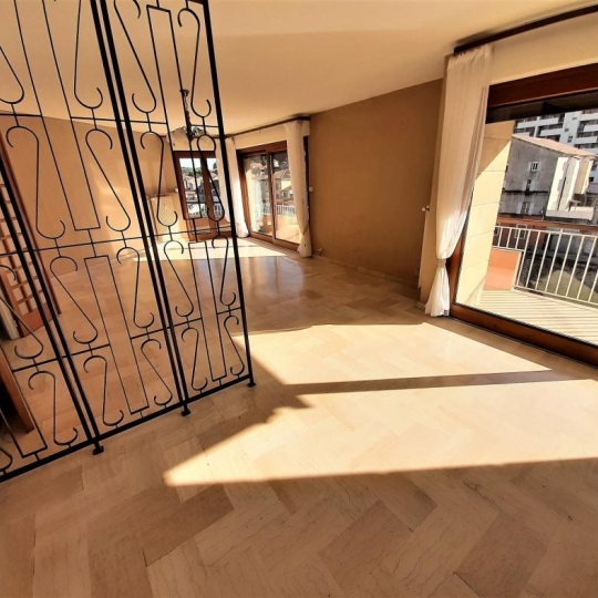  ESPACES IMMOBILIER : Appartement | VALS-LES-BAINS (07600) | 86 m2 | 187 000 € 