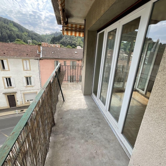  ESPACES IMMOBILIER : Apartment | VALS-LES-BAINS (07600) | 88 m2 | 95 000 € 