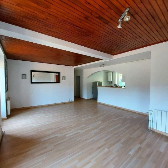 ESPACES IMMOBILIER : Appartement | VALS-LES-BAINS (07600) | 75.00m2 | 119 000 € 