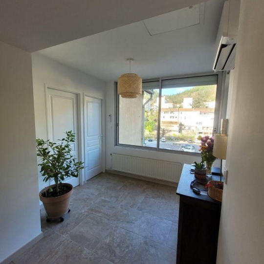  ESPACES IMMOBILIER : Appartement | VALS-LES-BAINS (07600) | 60 m2 | 149 000 € 