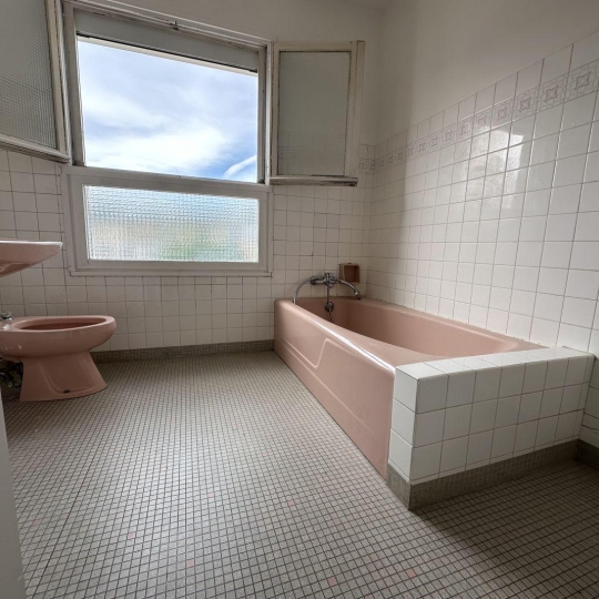  ESPACES IMMOBILIER : Maison / Villa | AUBENAS (07200) | 147 m2 | 148 000 € 