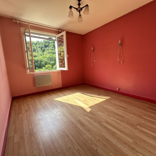  ESPACES IMMOBILIER : Maison / Villa | VALS-LES-BAINS (07600) | 65 m2 | 145 000 € 