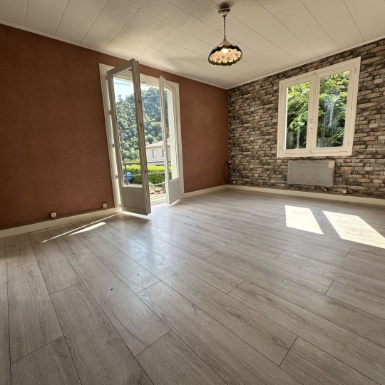  ESPACES IMMOBILIER : Maison / Villa | VALS-LES-BAINS (07600) | 65 m2 | 145 000 € 