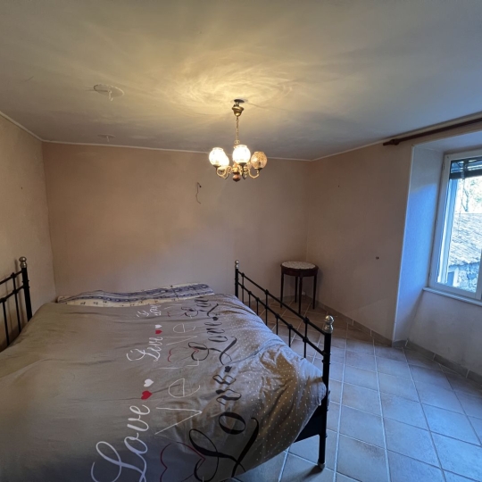  ESPACES IMMOBILIER : Maison / Villa | BURZET (07450) | 160 m2 | 290 000 € 