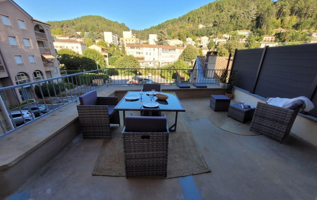 ESPACES IMMOBILIER : Apartment | VALS-LES-BAINS (07600) | 60 m2 | 149 000 € 