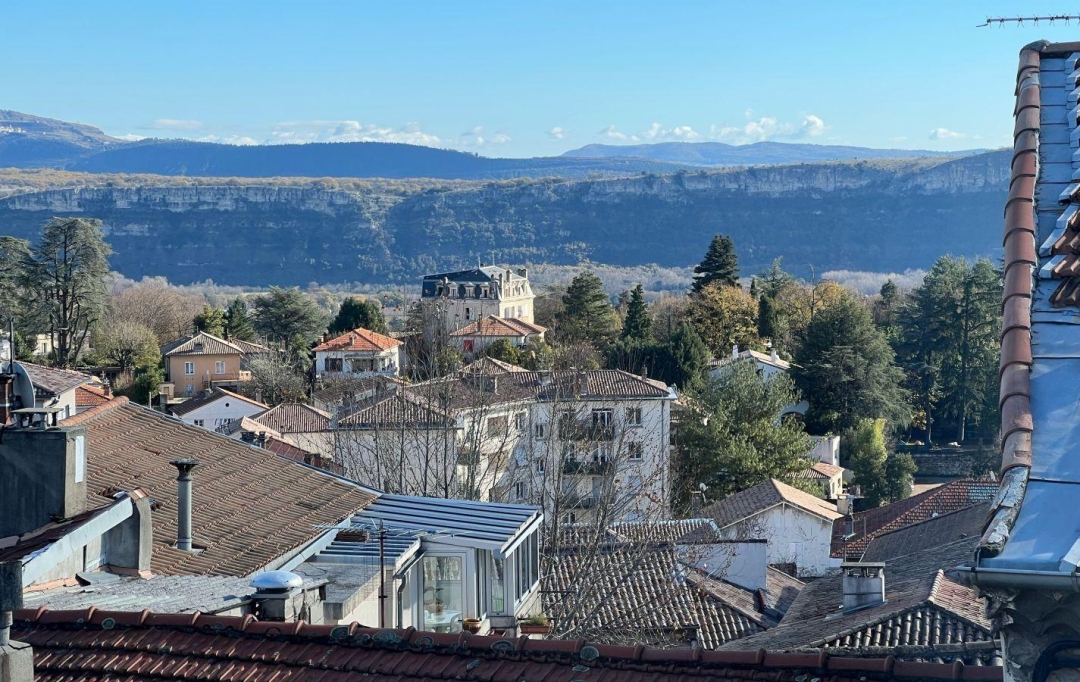 ESPACES IMMOBILIER : Appartement | AUBENAS (07200) | 50 m2 | 85 000 € 
