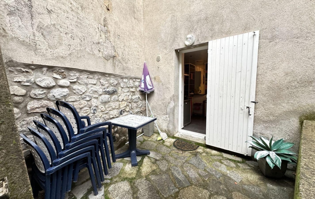 ESPACES IMMOBILIER : House | VALS-LES-BAINS (07600) | 60 m2 | 108 000 € 