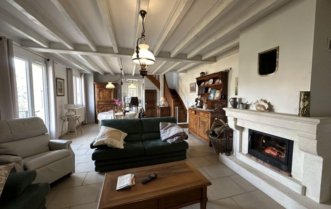 ESPACES IMMOBILIER : Maison / Villa | ANTRAIGUES-SUR-VOLANE (07530) | 120 m2 | 280 000 € 