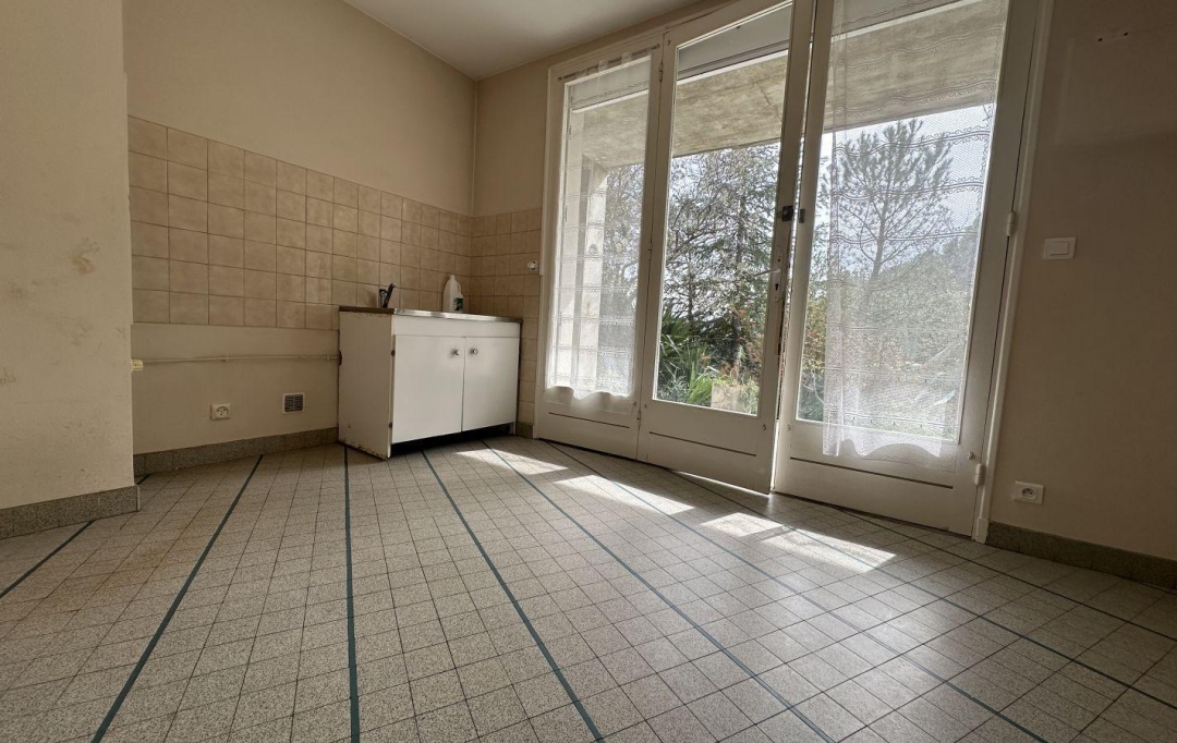 ESPACES IMMOBILIER : Maison / Villa | AUBENAS (07200) | 147 m2 | 148 000 € 