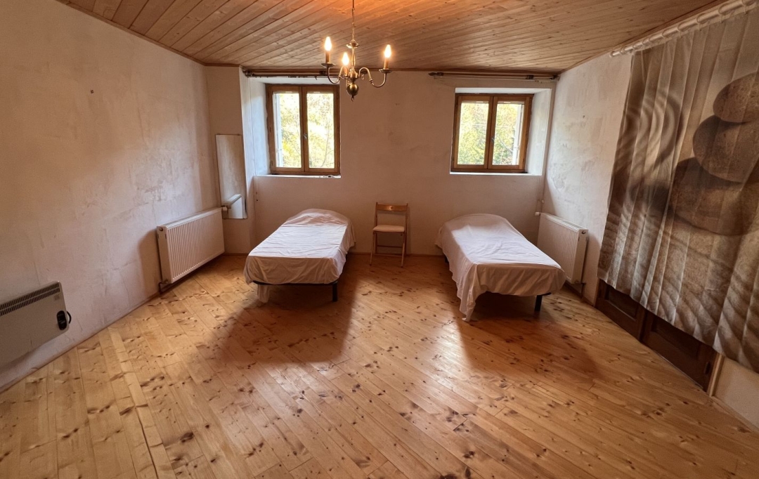 ESPACES IMMOBILIER : Maison / Villa | BURZET (07450) | 160 m2 | 290 000 € 