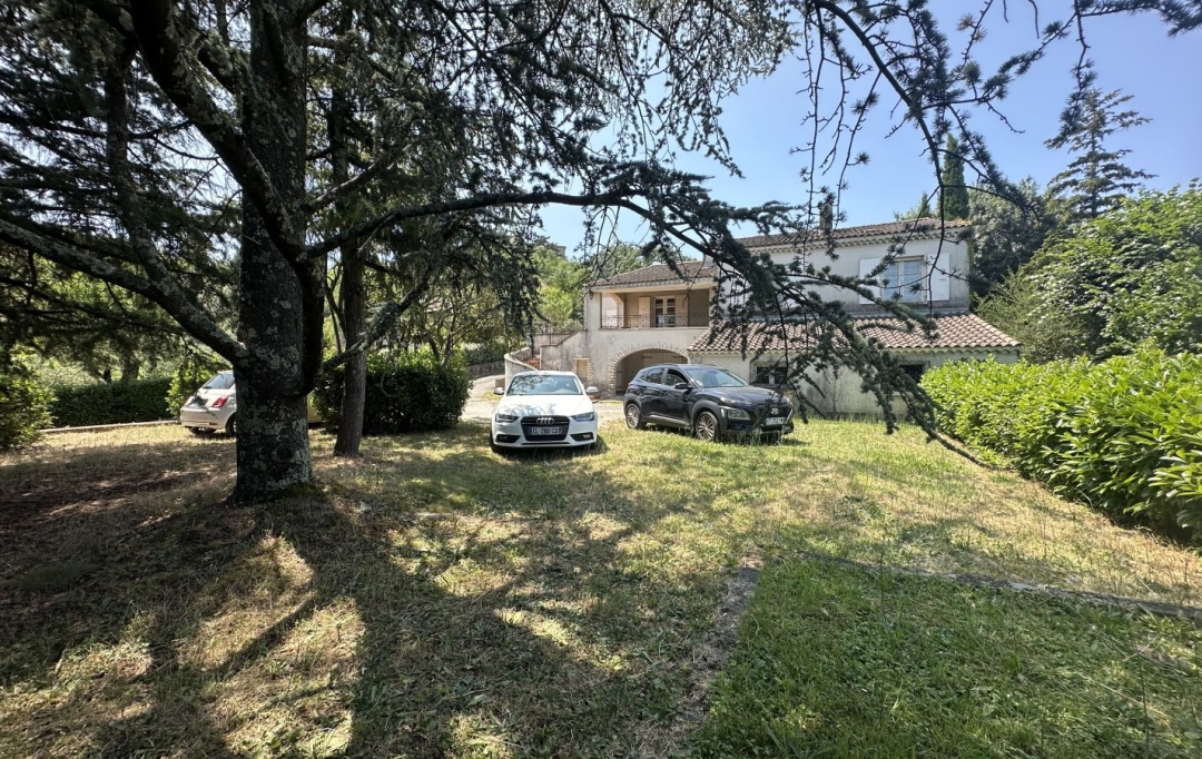 ESPACES IMMOBILIER : House | AUBENAS (07200) | 140 m2 | 350 000 € 