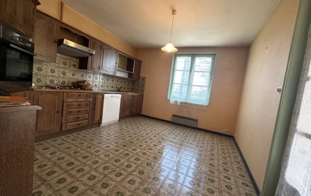 ESPACES IMMOBILIER : House | AUBENAS (07200) | 140 m2 | 350 000 € 