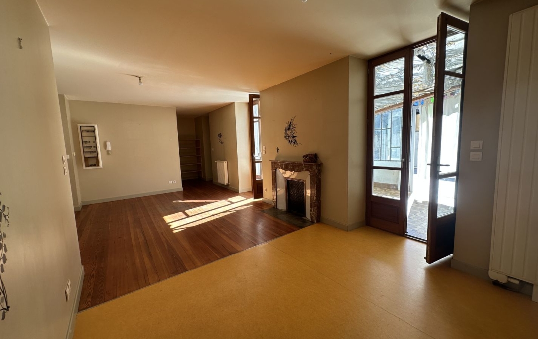 ESPACES IMMOBILIER : House | VALS-LES-BAINS (07600) | 165 m2 | 275 000 € 
