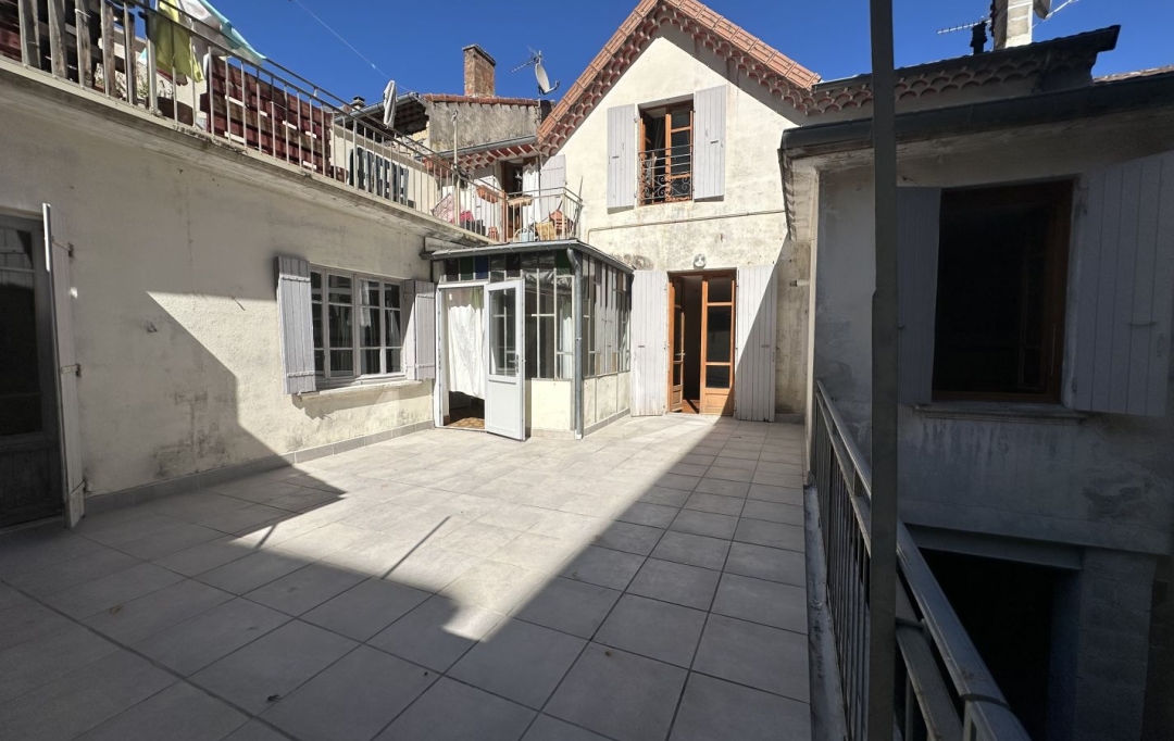 ESPACES IMMOBILIER : House | VALS-LES-BAINS (07600) | 165 m2 | 275 000 € 