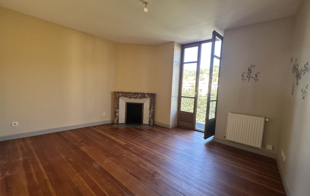 ESPACES IMMOBILIER : House | VALS-LES-BAINS (07600) | 165 m2 | 275 000 € 