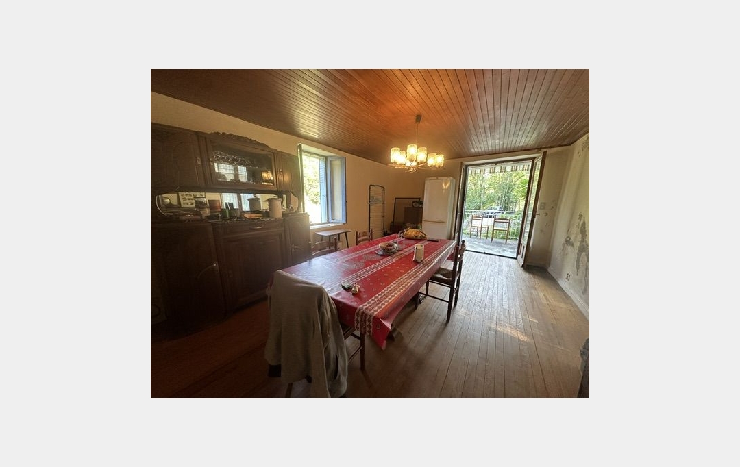 ESPACES IMMOBILIER : Maison / Villa | JUVINAS (07600) | 90 m2 | 125 000 € 