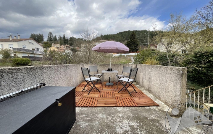 ESPACES IMMOBILIER : Appartement | VALS-LES-BAINS (07600) | 63 m2 | 420 € 