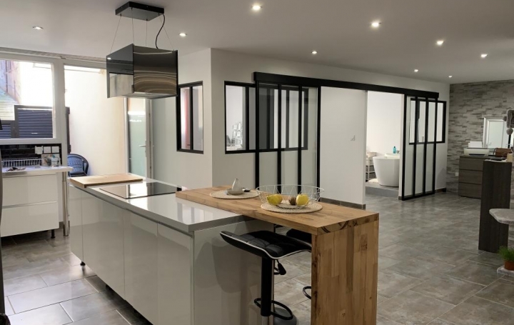 ESPACES IMMOBILIER : Appartement | VALS-LES-BAINS (07600) | 103 m2 | 189 000 € 