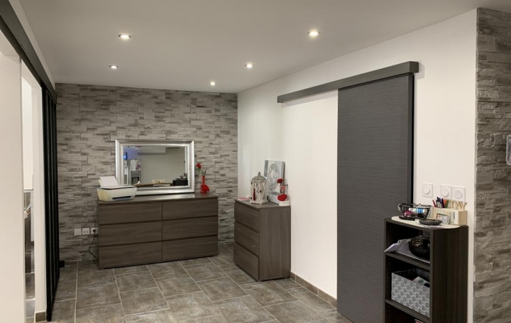 ESPACES IMMOBILIER : Appartement | VALS-LES-BAINS (07600) | 103 m2 | 189 000 € 