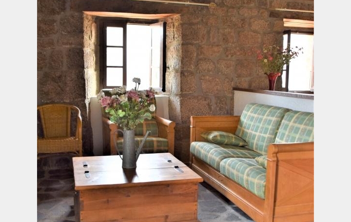 ESPACES IMMOBILIER : Maison / Villa | SAINT-AGREVE (07320) | 140 m2 | 149 000 € 