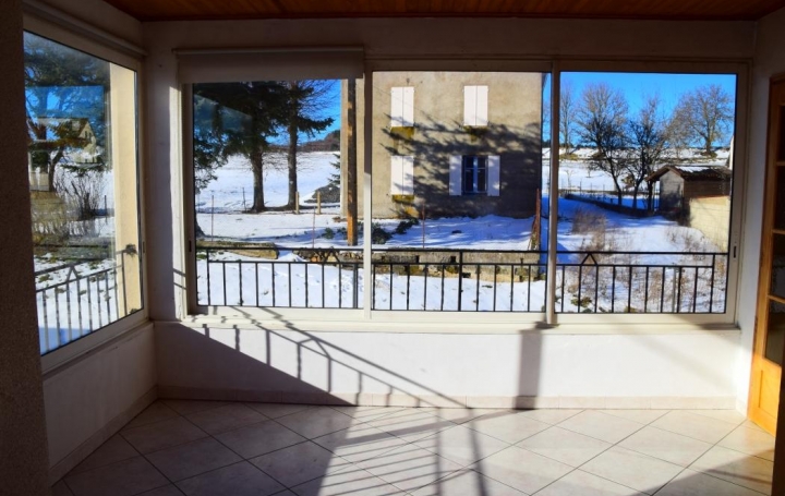 ESPACES IMMOBILIER : Maison / Villa | LACHAPELLE-GRAILLOUSE (07470) | 280 m2 | 150 000 € 