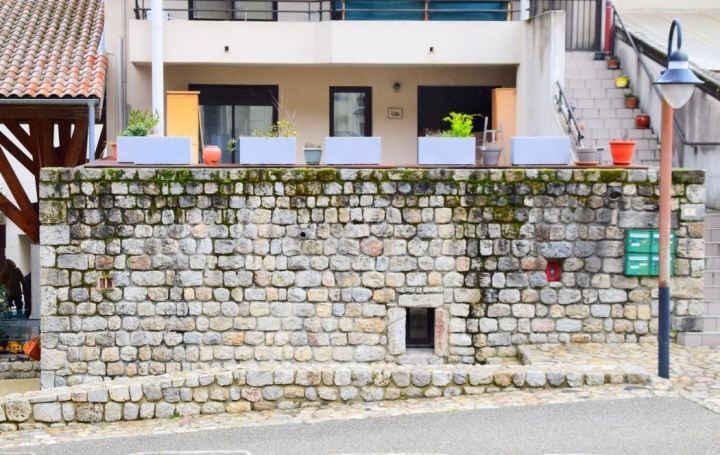  ESPACES IMMOBILIER Apartment | MONTPEZAT-SOUS-BAUZON (07560) | 93 m2 | 140 000 € 