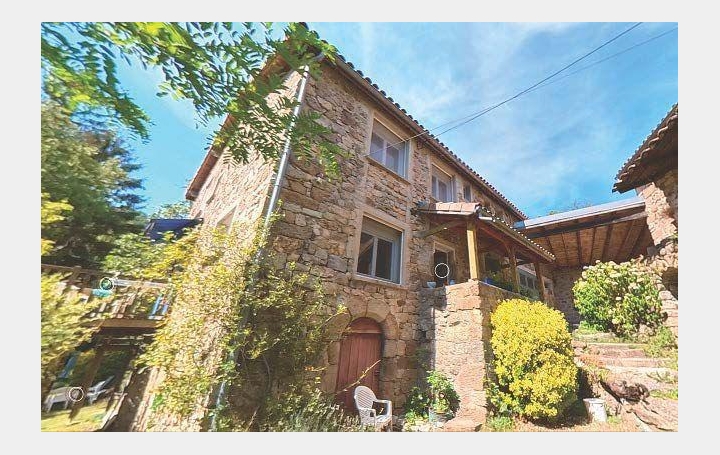 Maison SAINT-JOSEPH-DES-BANCS 120 m2 268 000 € Maison SAINT-JOSEPH-DES-BANCS 120 m2 268 000 €